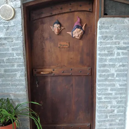 Lo Scoiattolo 贾韦诺