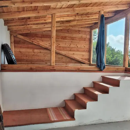 Lo Scoiattolo 酒店 贾韦诺