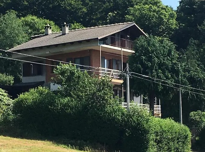 Hotell Lo Scoiattolo *